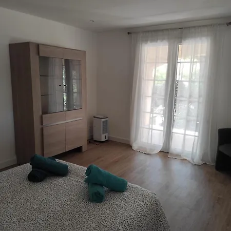 Apartment Le Clos De La Garrigue